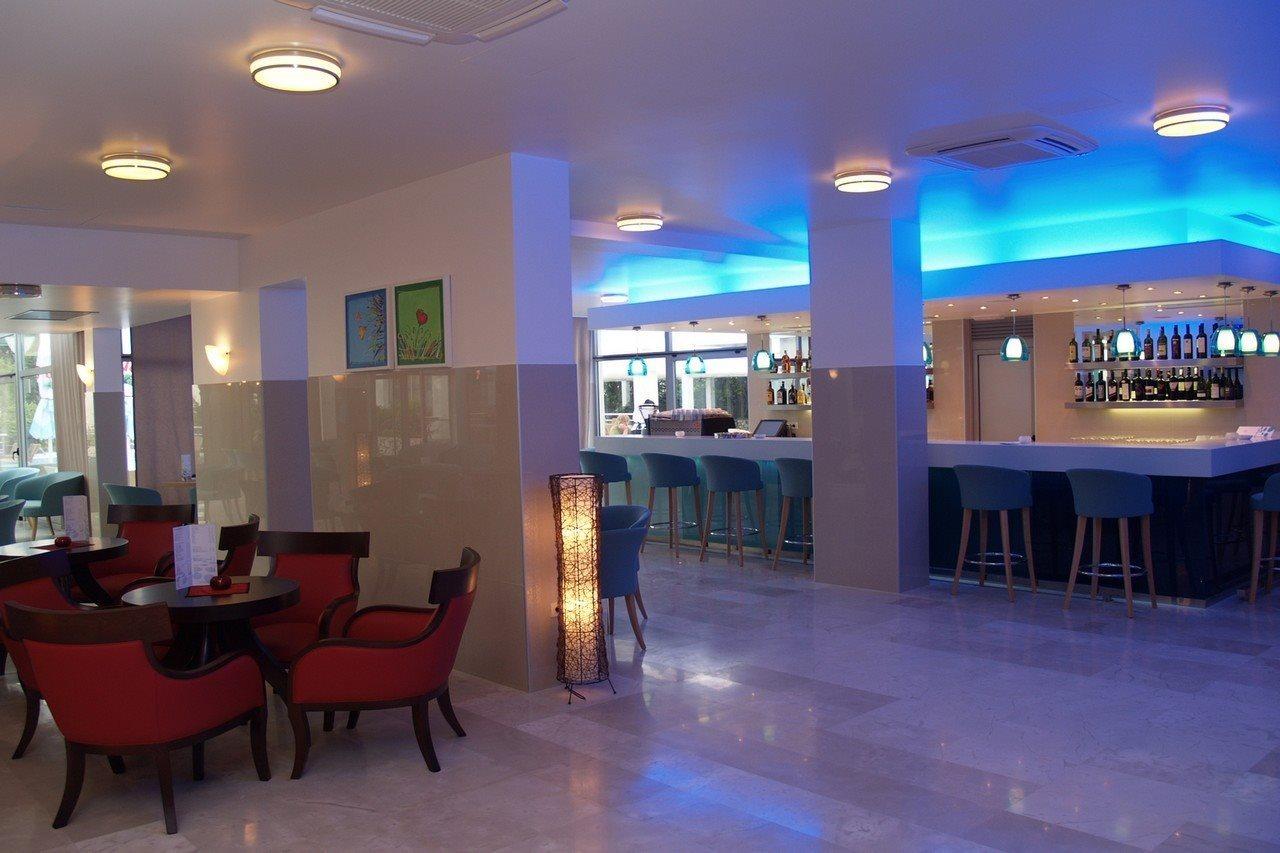 Hotel Quercus Drvenik  Esterno foto