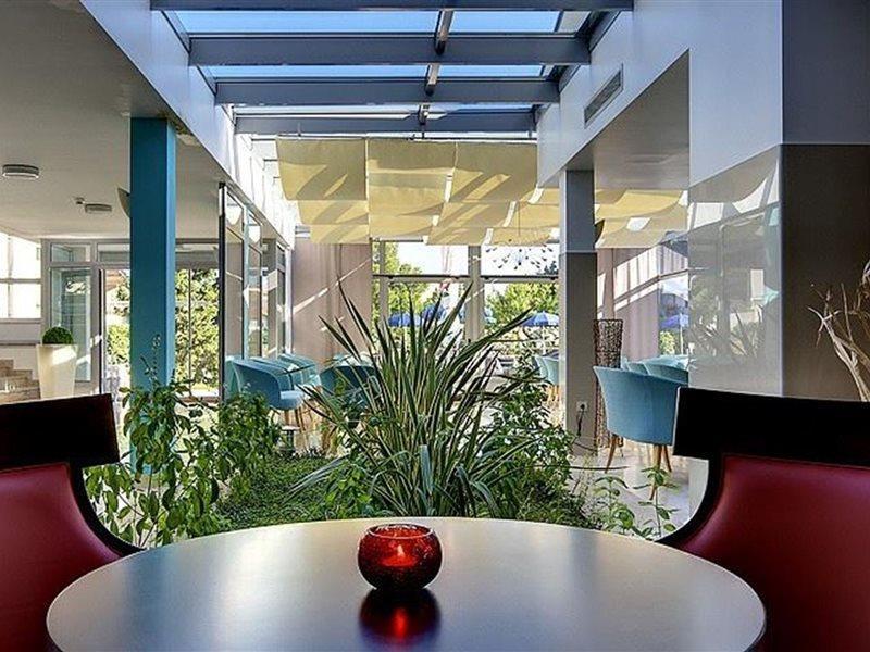 Hotel Quercus Drvenik  Esterno foto